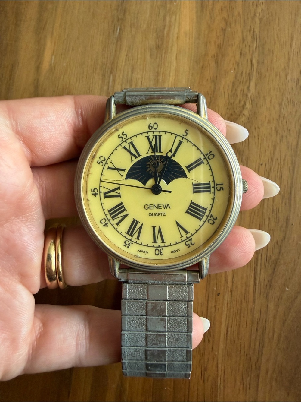 Geneva Yellow Dial Analog Watch with Silver-Tone Band